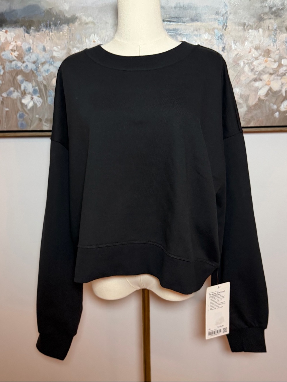 Lululemon Perfectly Oversized Cropped Crew in Black Size 10 NWT
